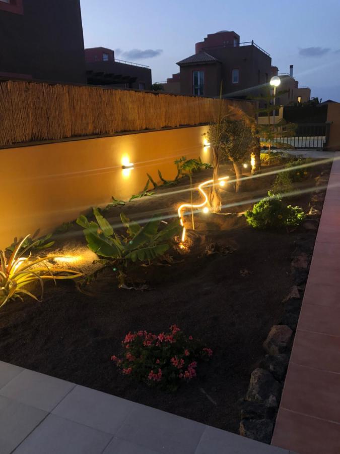 Villa Marie Agradable Y Tranquila Maison Con Piscina Corralejo Exterior photo